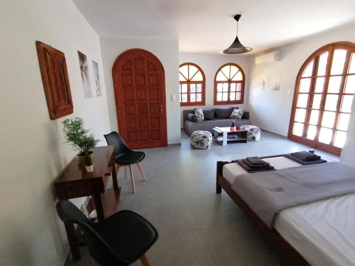 Casadelvilla Private Apartment Portocheli-Kosta Porto Heli Bagian luar foto