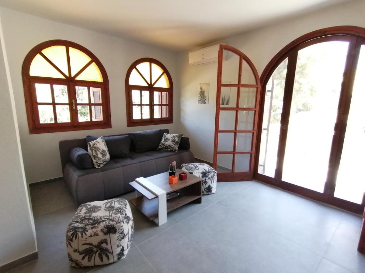 Casadelvilla Private Apartment Portocheli-Kosta Porto Heli Bagian luar foto